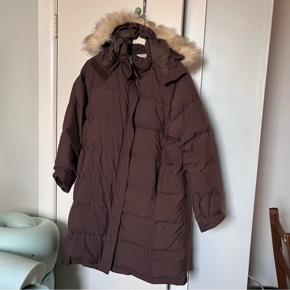 L.L. Bean womens 3/4 length ultrawarm down puffer coat - Picture 2 of 7